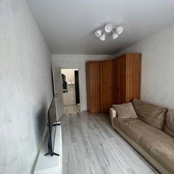 Сдается 1-комнатная квартира, 35 м²