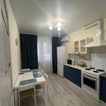 Сдается 1-комнатная квартира, 35 м²