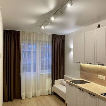 Продается 1-комнатная квартира, 35 м²