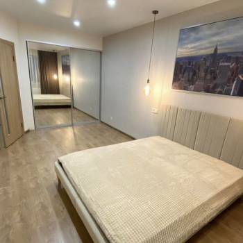 Продается 1-комнатная квартира, 35 м²