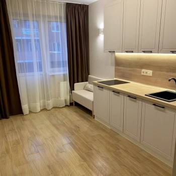 Продается 1-комнатная квартира, 35 м²