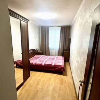 Продается 3-х комнатная квартира, 59 м²
