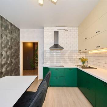 Продается 3-х комнатная квартира, 76,8 м²