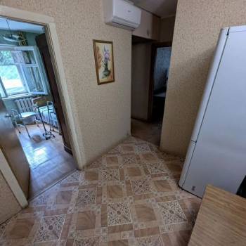 Продается 3-х комнатная квартира, 49,8 м²