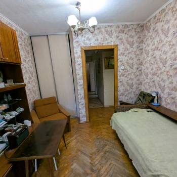 Продается 3-х комнатная квартира, 49,8 м²