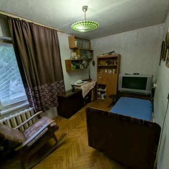 Продается 3-х комнатная квартира, 49,8 м²