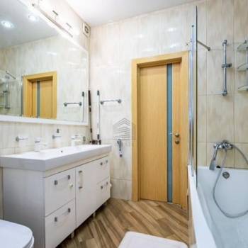 Продается 3-х комнатная квартира, 113,5 м²