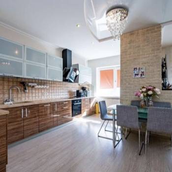 Продается 3-х комнатная квартира, 113,5 м²