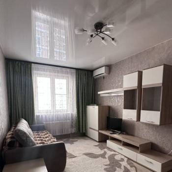 Сдается 1-комнатная квартира, 36 м²