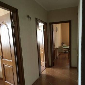 Сдается 2-х комнатная квартира, 80 м²