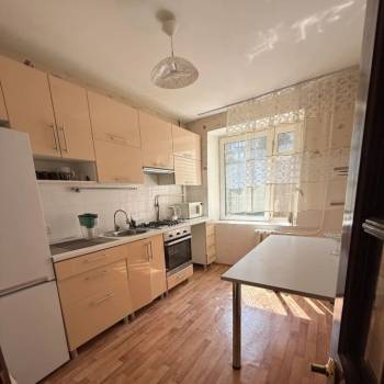 Сдается Многокомнатная квартира, 67 м²