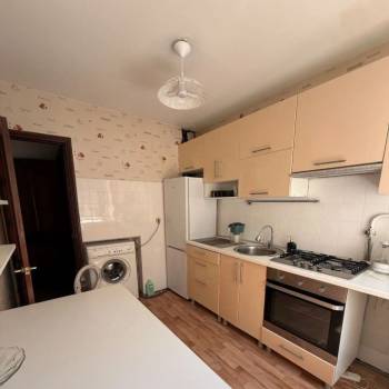 Сдается Многокомнатная квартира, 67 м²