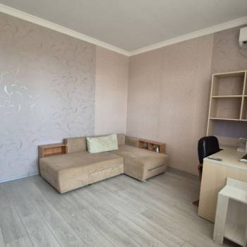 Сдается Многокомнатная квартира, 100 м²
