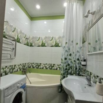 Сдается Многокомнатная квартира, 100 м²