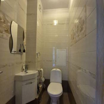 Сдается Многокомнатная квартира, 100 м²