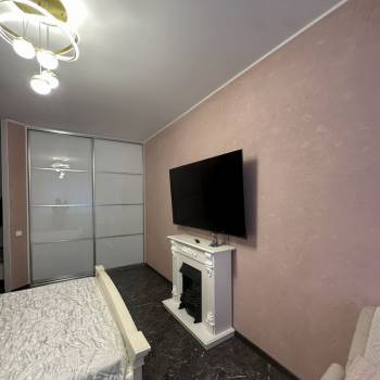 Продается 1-комнатная квартира, 37,8 м²