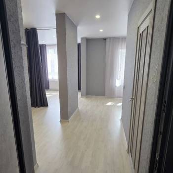 Продается 1-комнатная квартира, 35 м²