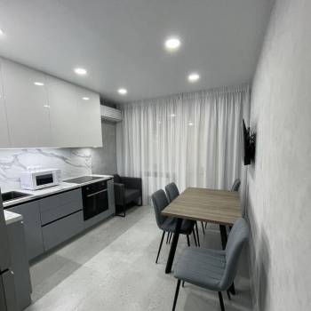 Сдается 2-х комнатная квартира, 67,6 м²
