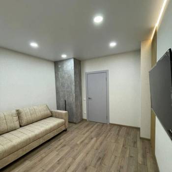 Сдается 2-х комнатная квартира, 67,6 м²