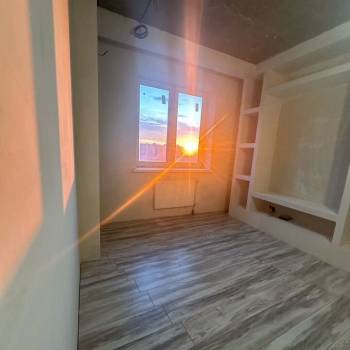 Продается 1-комнатная квартира, 42,7 м²