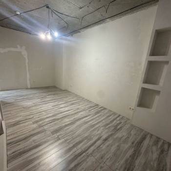 Продается 1-комнатная квартира, 42,7 м²