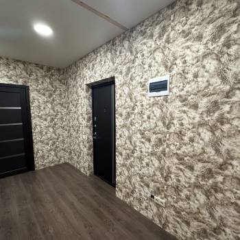 Продается 1-комнатная квартира, 42,7 м²