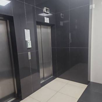 Продается 1-комнатная квартира, 44 м²
