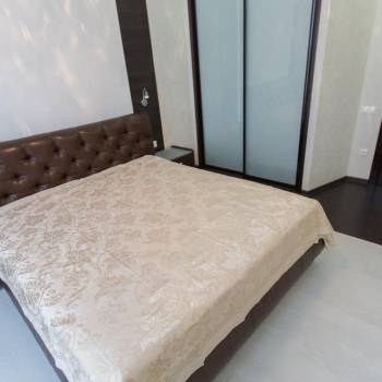 Сдается Многокомнатная квартира, 80 м²