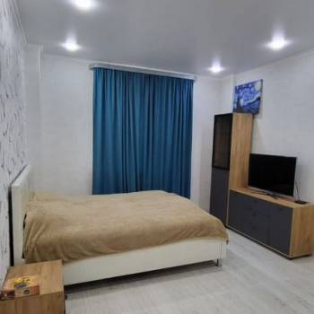 Сдается 2-х комнатная квартира, 65 м²