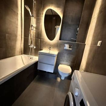 Сдается 2-х комнатная квартира, 53 м²