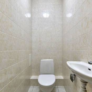 Продается 1-комнатная квартира, 55 м²