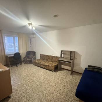 Сдается 1-комнатная квартира, 45 м²