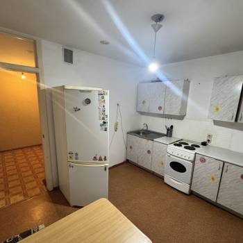 Сдается 1-комнатная квартира, 45 м²