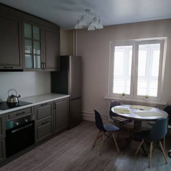 Сдается 2-х комнатная квартира, 60 м²