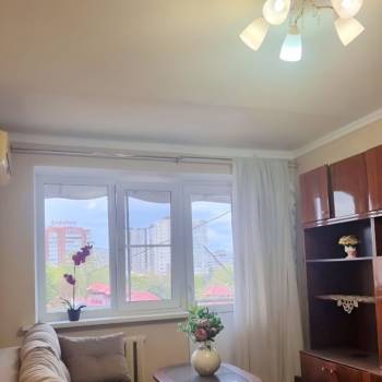 Сдается 2-х комнатная квартира, 65 м²