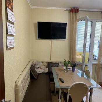 Продается 1-комнатная квартира, 40,2 м²