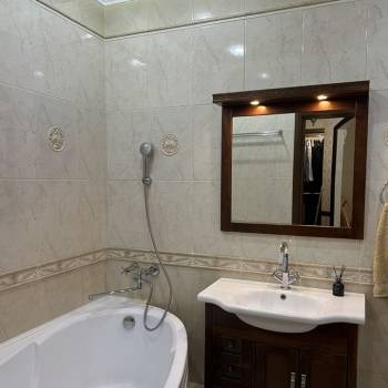 Продается 1-комнатная квартира, 45 м²