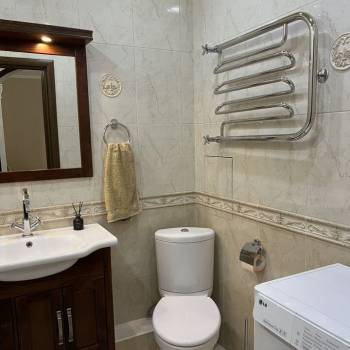 Продается 1-комнатная квартира, 45 м²