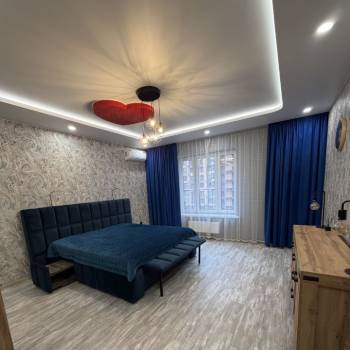 Сдается 2-х комнатная квартира, 72 м²