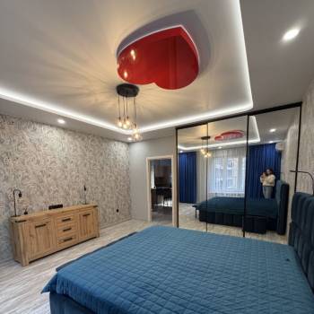 Сдается 2-х комнатная квартира, 72 м²
