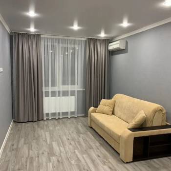 Сдается 1-комнатная квартира, 45 м²