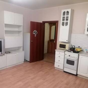 Сдается 1-комнатная квартира, 32 м²