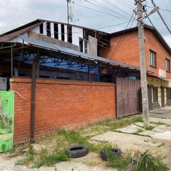 Продается Дом, 200 м²