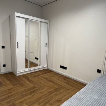 Сдается Многокомнатная квартира, 60 м²