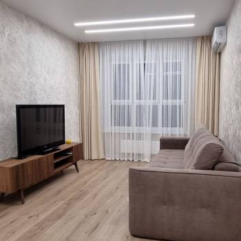 Сдается 1-комнатная квартира, 42 м²