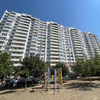 Продается 1-комнатная квартира, 35 м²