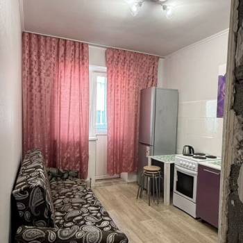Сдается 1-комнатная квартира, 37,4 м²