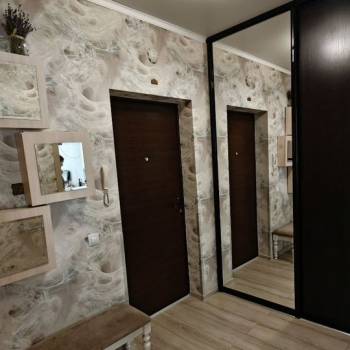 Продается 1-комнатная квартира, 38 м²