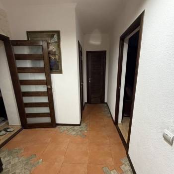 Продается 2-х комнатная квартира, 61 м²