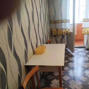 Сдается 2-х комнатная квартира, 74 м²